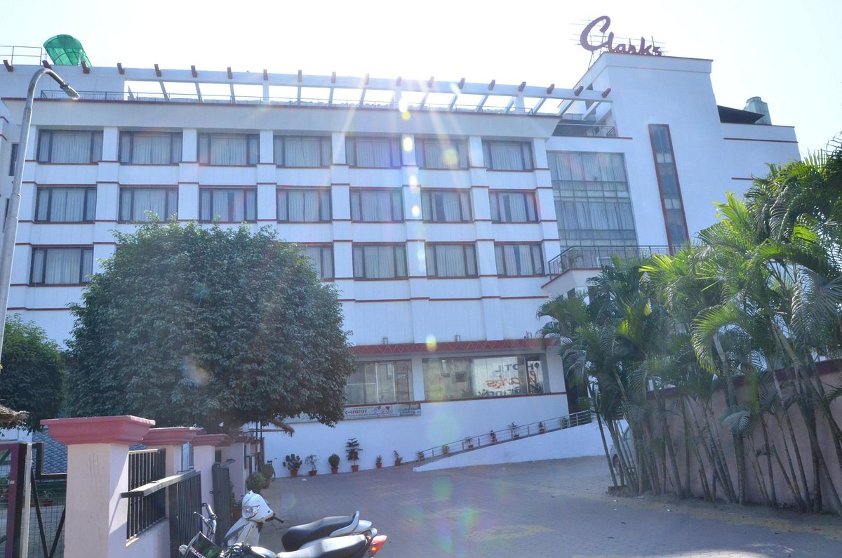 Shivoy Hotel